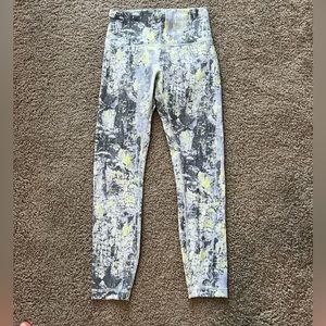 Lululemon wunder train legging